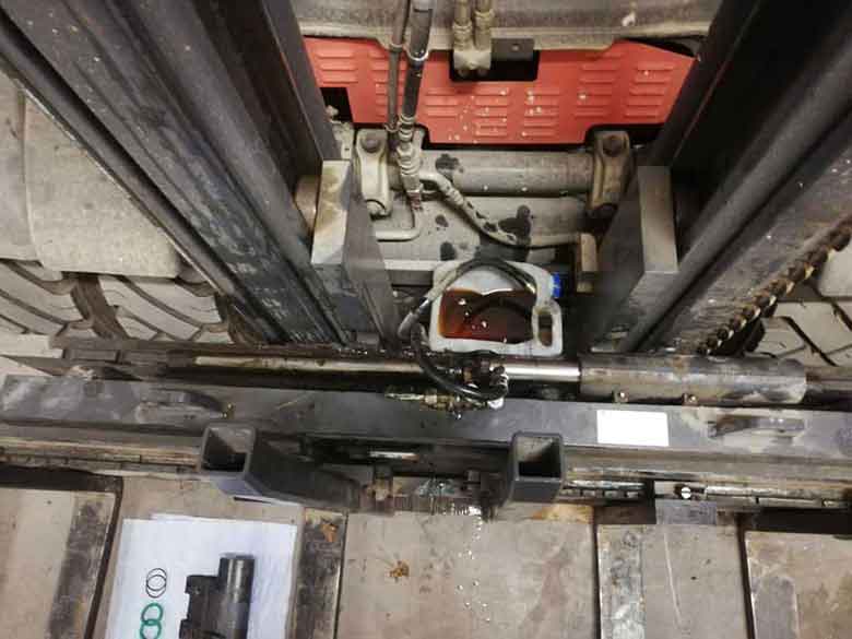 hüdraulikakomponentide paigaldus