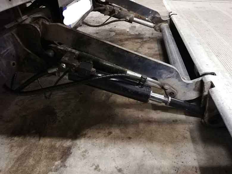 hüdraulikakomponentide paigaldus