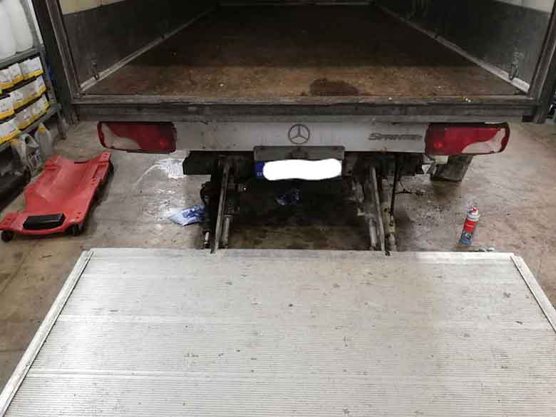 hüdraulikakomponentide paigaldus